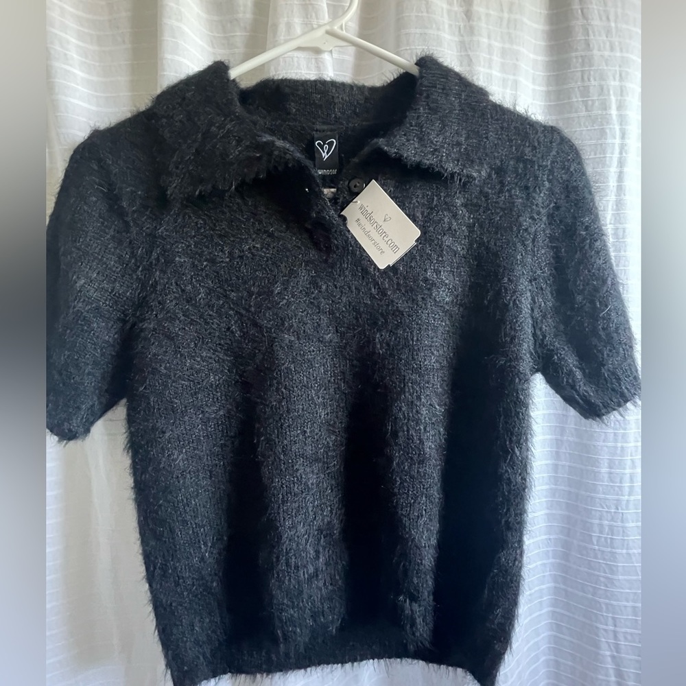 Windsor 90s style Fuzzy Top